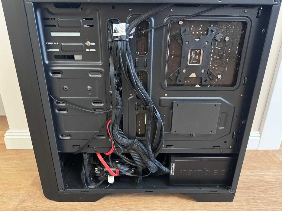 Komputer stacjonarny do gier używany-Gigabyte GTX 1070, Intel i5-2500K