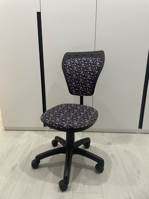 Стул компьютерный