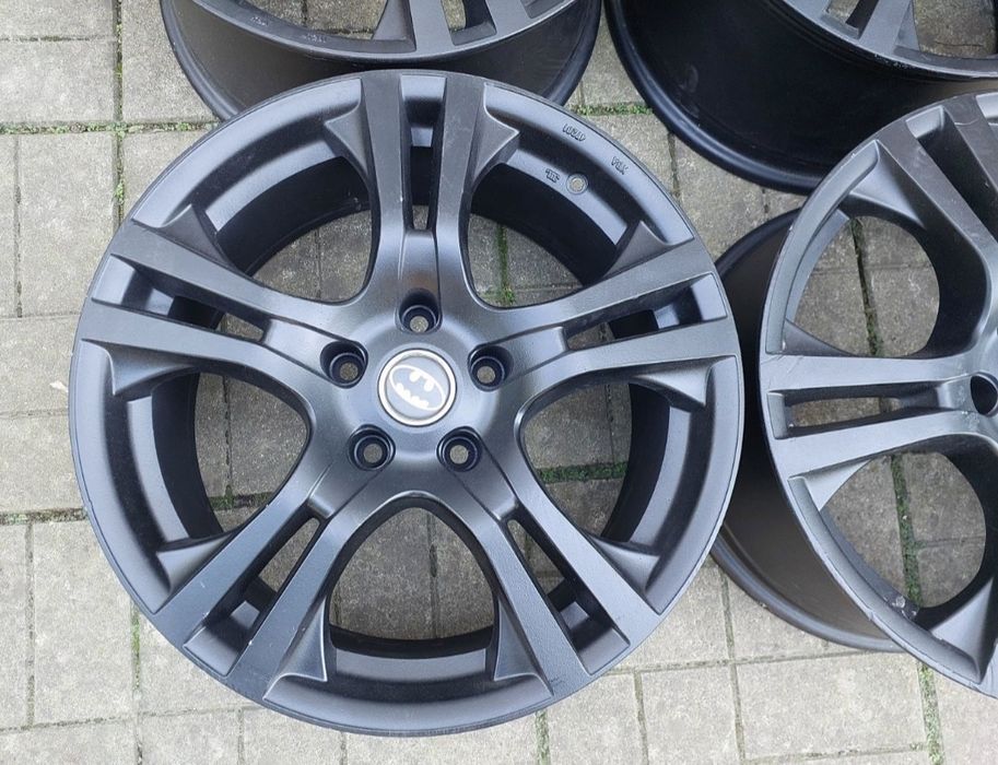 Диски   r18  5-120 8J  et50