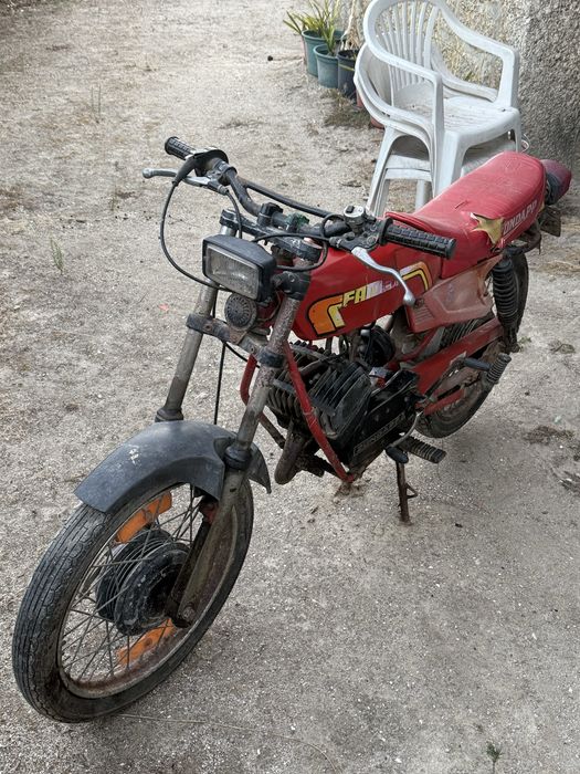 Zundapp XF21 Completa Para Restauro (Rara) Viana Do Castelo (Santa ...