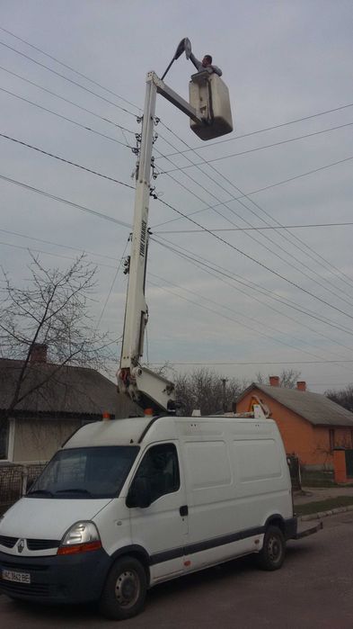 Автовишка АГП-'12; АГП-15. Послуги автовишки.