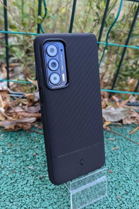Чохол для Motorola Edge (2021) - Spigen Core Armor (чорний) чехол