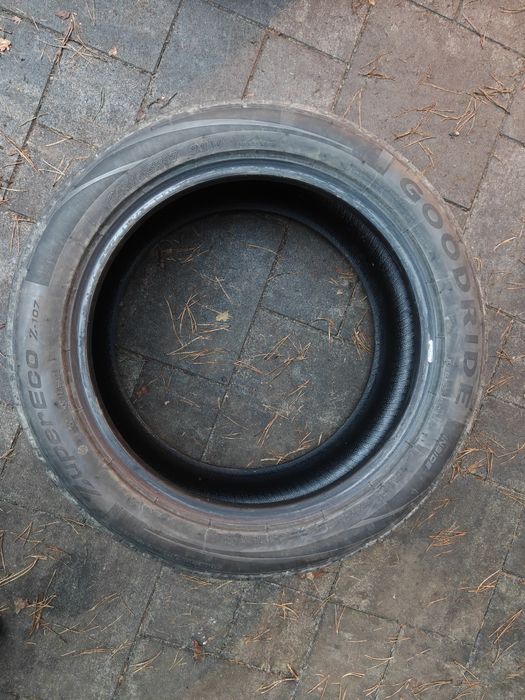 Komplet opon letnich 245/45/17