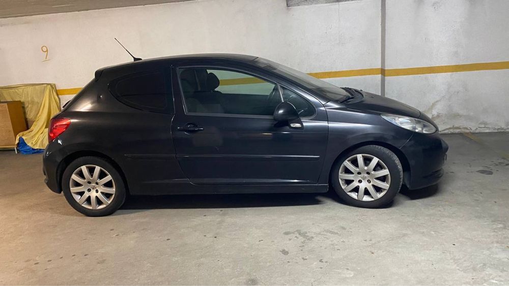 Peugeot 207 Comercial 1.6 HDI XA – 109 cv – 3 Portas