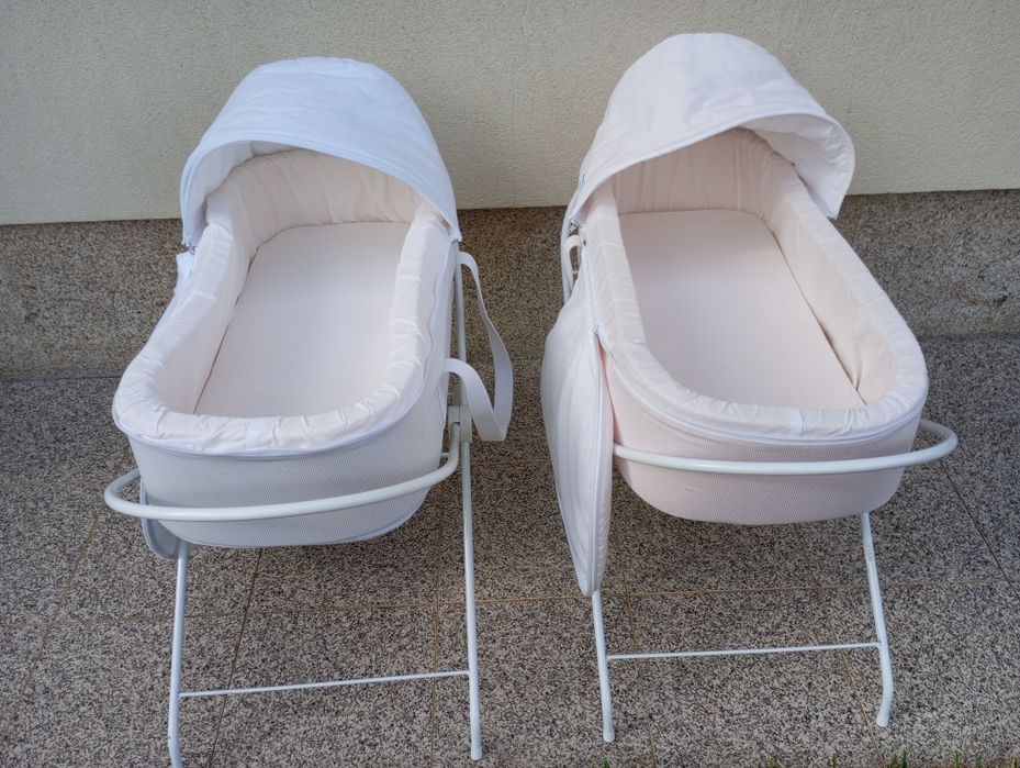 Alcofas de bebés com suporte em metal