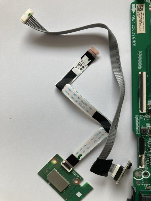 Motherboard RSAG7.820.11932 Hisense 55E7HQ