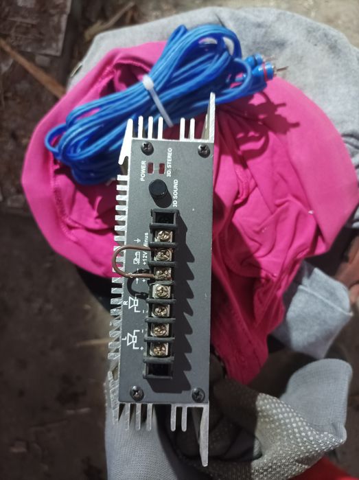 Продам усилитель для авто