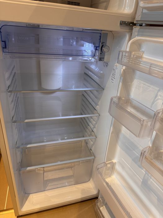 Lodówko-zamrażarka beżowa Sharp SJ-420V-BE | Duża | Stan bardzo dobry