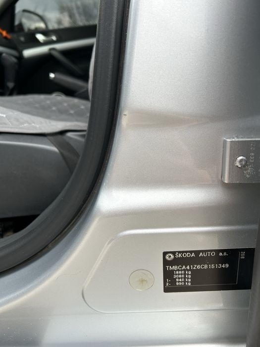 Skoda Octavia A5 2011 года, рестайлинг, 1.6 mpi, газ/бензин!