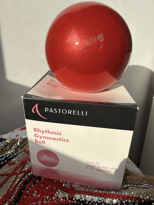 Piłka do gimnastyki artystycznej Pastorelli 18 cm.