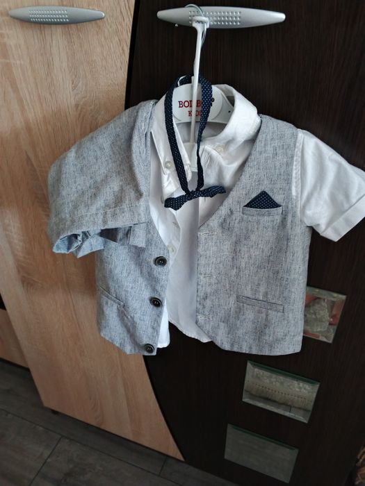 Святковий костюм