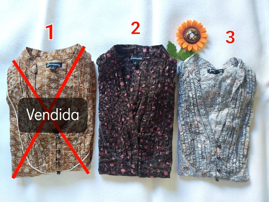 2 blusas com padrão floral, Stradivarius