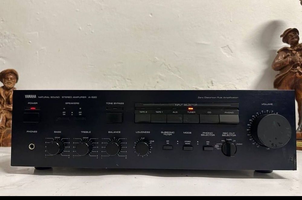 Wzmacniacz stereo Yamaha A-520, 2"120 Watt, Japan