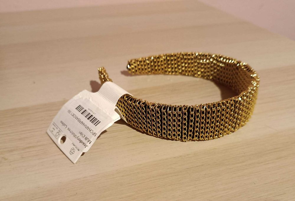 Ozdobna opaska z łańcuszka kolor złoty rozmiar uniwersalny .