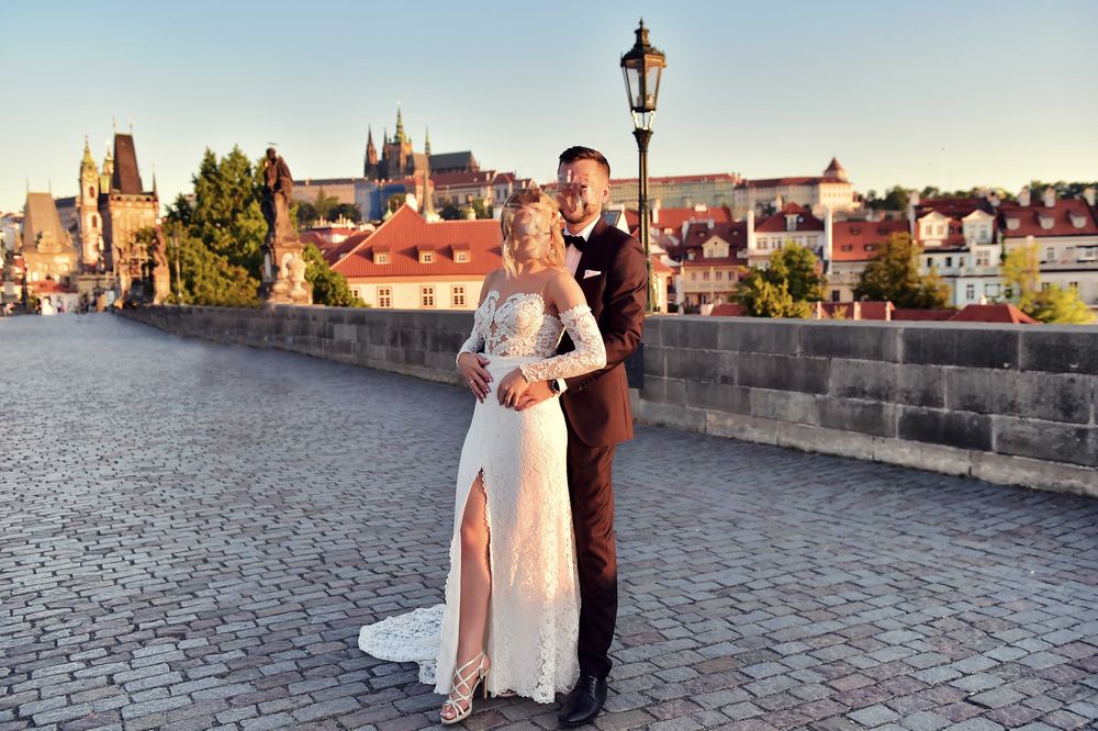Suknia ślubna CRISTAL Agnieszka Światły