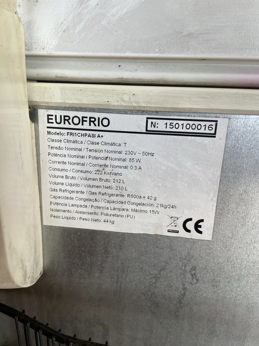 Arca congeladora horizontal 210 litros - marca Eurofrigo