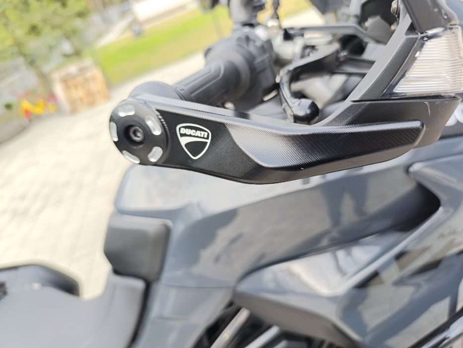 Ducati Multistrada V2 S