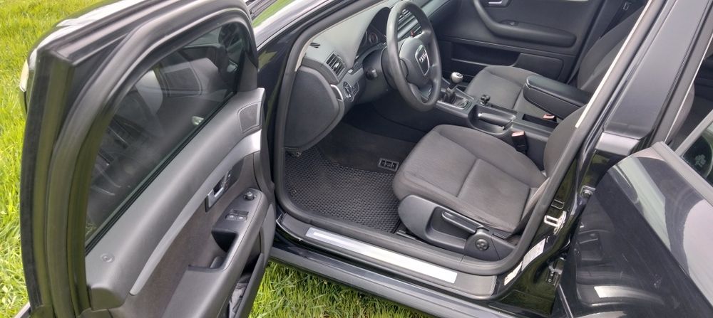 Audi a4b7 1.9 tdi 2006 рік
