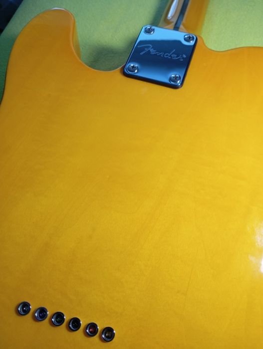 Продам електрогітару Telecaster replica
