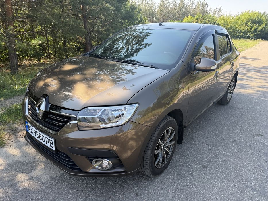 Продам рено логан в максимальній комплектаціі