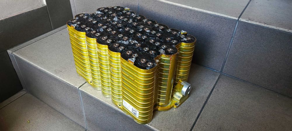 Akumulator Bateria trakcyjna 48v BMW 7 Mercedes S-class hybryda hybrid