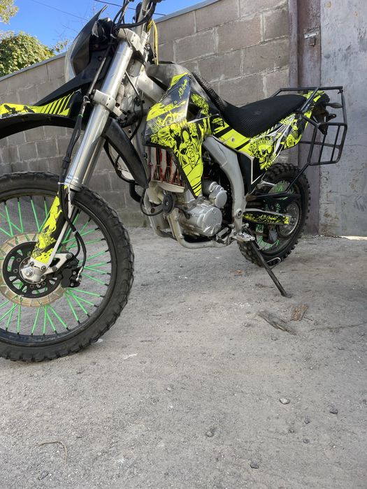 Продам Loncin 300