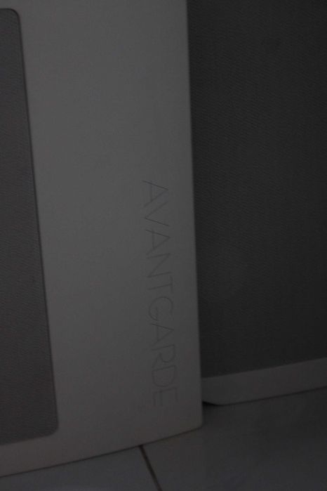 Colunas de Som Magnat Avantgarde