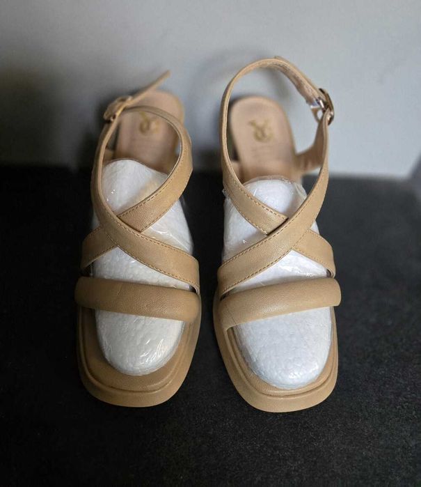 Szpilki Buty Sandały NOWE  na słupku Obcas Retro 9,5cm Rozmiar 36