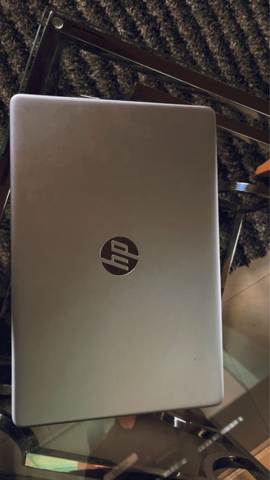 Laptop HP 15 Stan bardzo dobry dwa razy używany