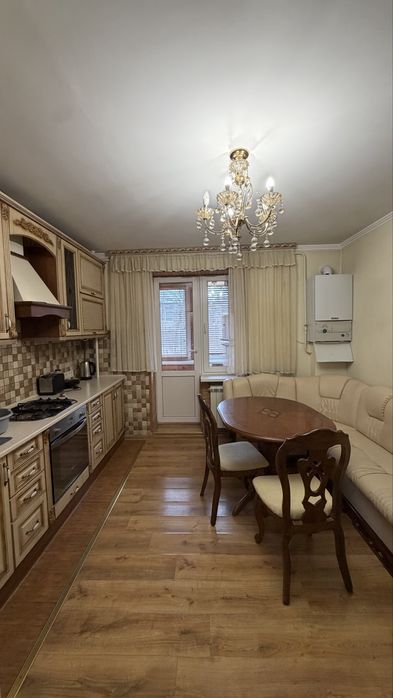 Сдам двухкомнатную квартиру с АГВ, 2 этаж , на Клушина!!!