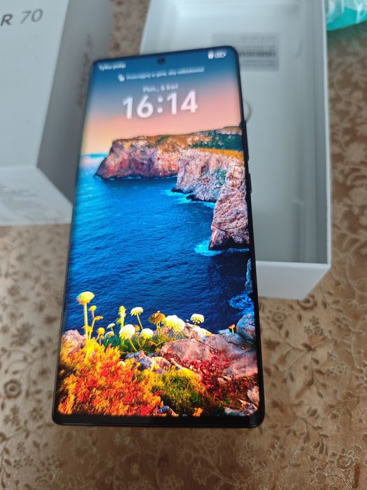 Telefon Honor 70