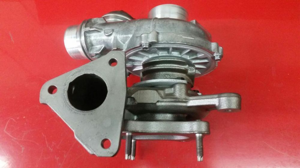 Turbina Turbosprężarka 2.5 Opel Vivaro Movano Renault Master Interstar
