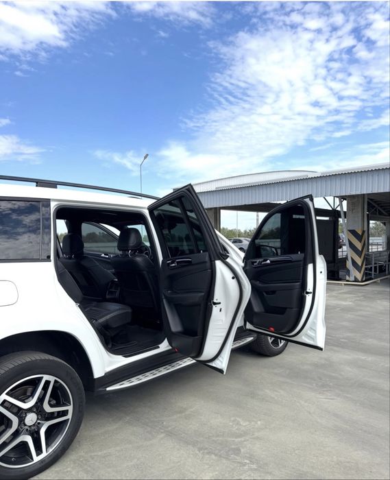 MercedesBenz GLS 350d 4Matic AMG-Line