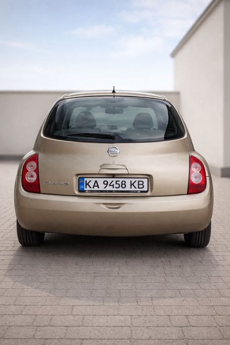 Продаж автомобіля Nissan MIKRA