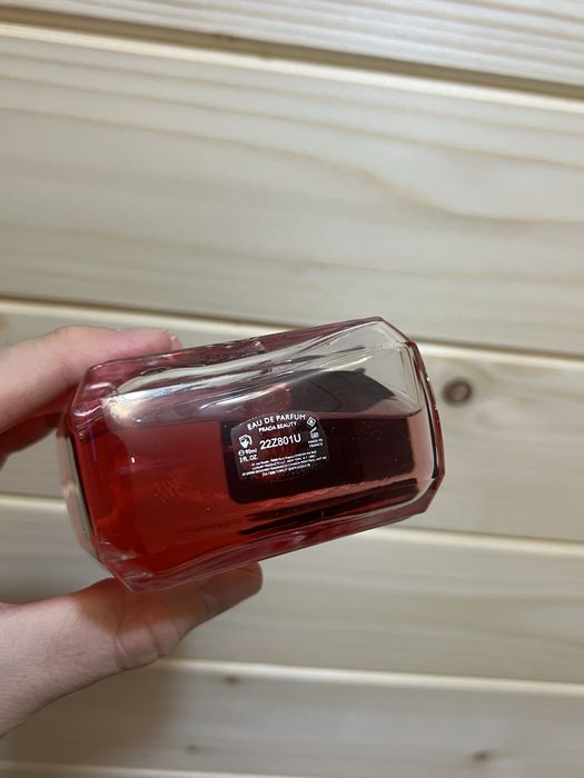 Парфуми духи prada paradoxe intense