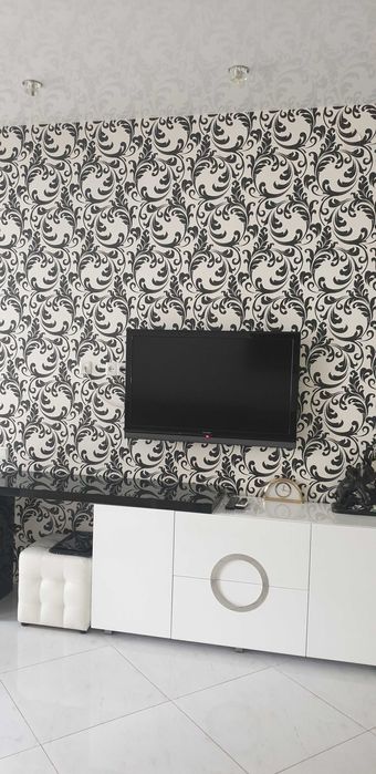 Продам квартиру в центрі, з великим простором, ремонтом,  паркомісце