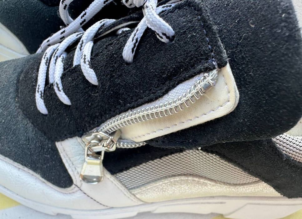 Кросівки на дівчинку шкіра 36,5-37