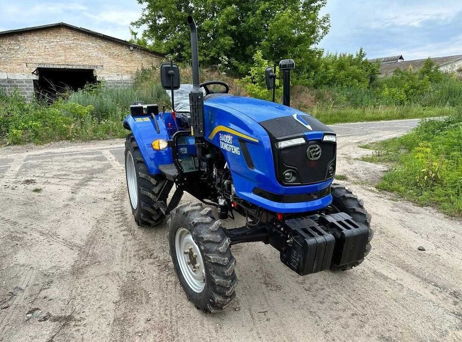 Трактор DONGFENG 244DG2U мінітрактор 24 к.с.