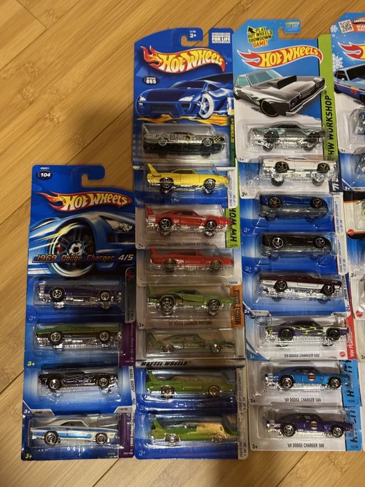 Продам колекцію Hot Wheels