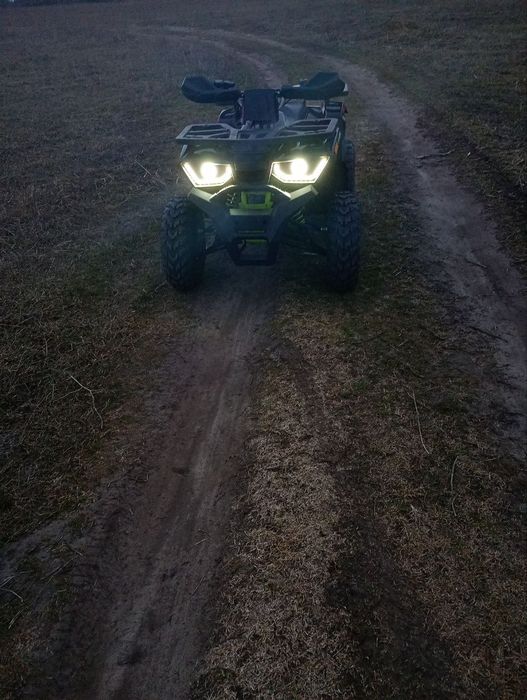 Продам квадроцикл spark 200