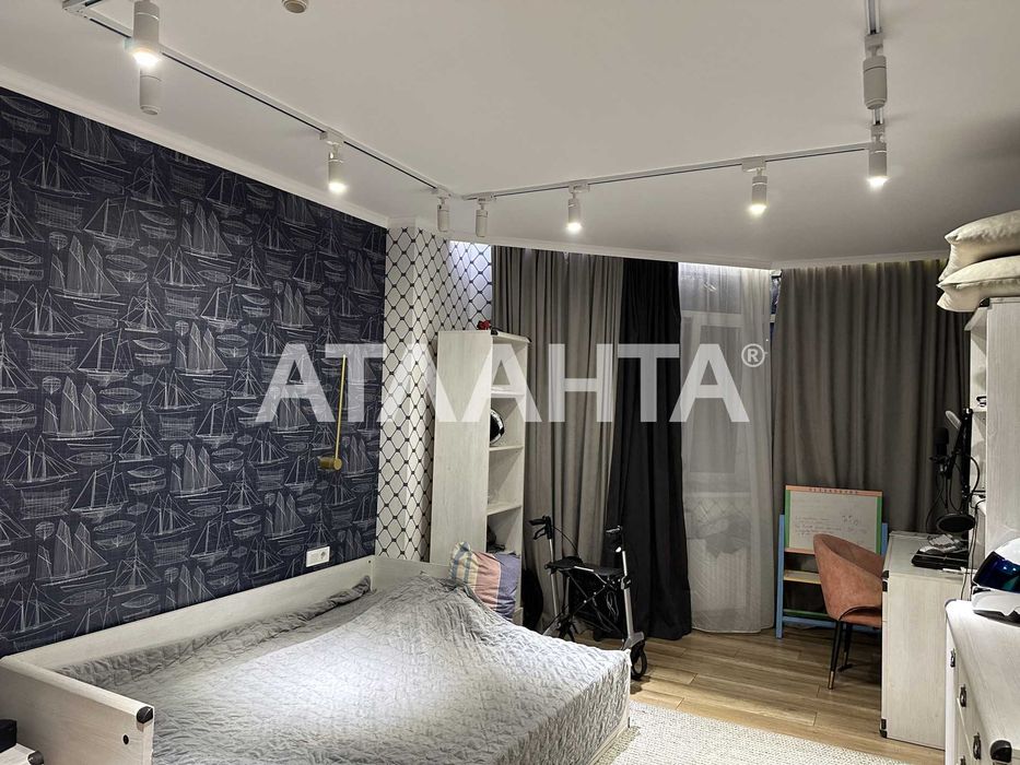 3 кімнатна квартира з євроремонтом у новому будинку