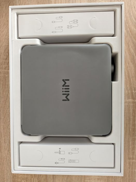 WiiM Amp Ultra ciemnoszary