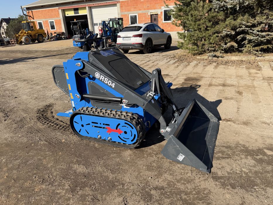 Miniładowarka rippa rs04 (kubota) bobcat glebogryzarka