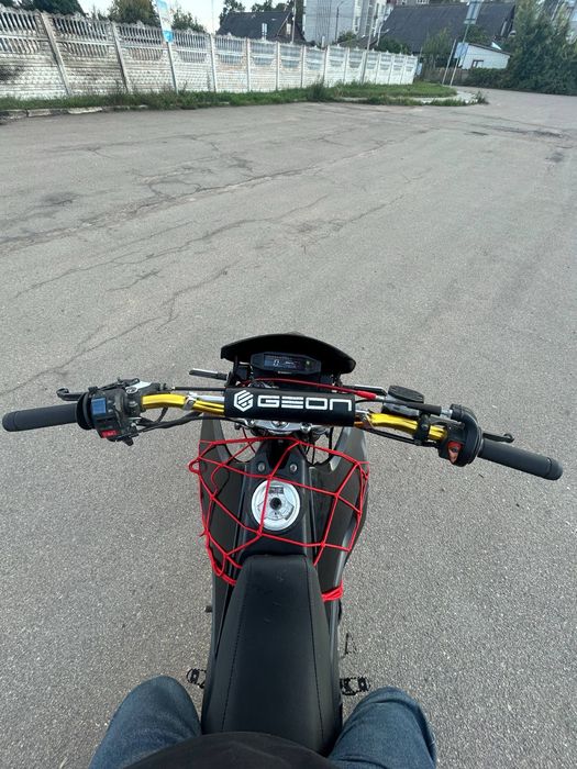 Geon Terrax-Road 250