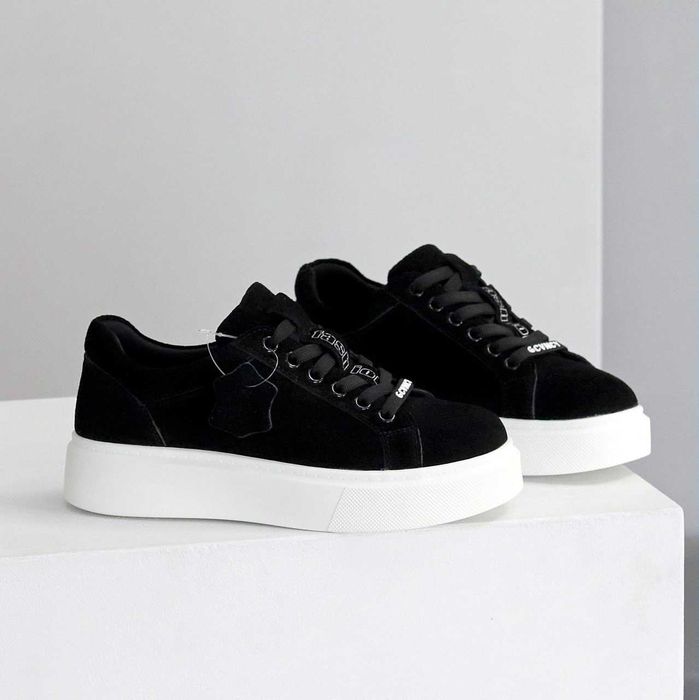 Жіночі замшеві кеди на потовщеній підошві, жіночі кеди на платформі