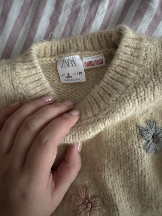 Светрик zara на 5 років