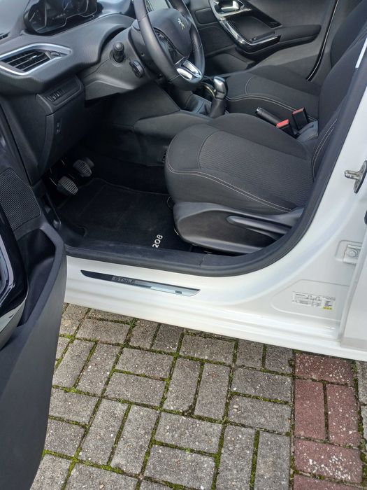 Peugeot 208 1.2 Style