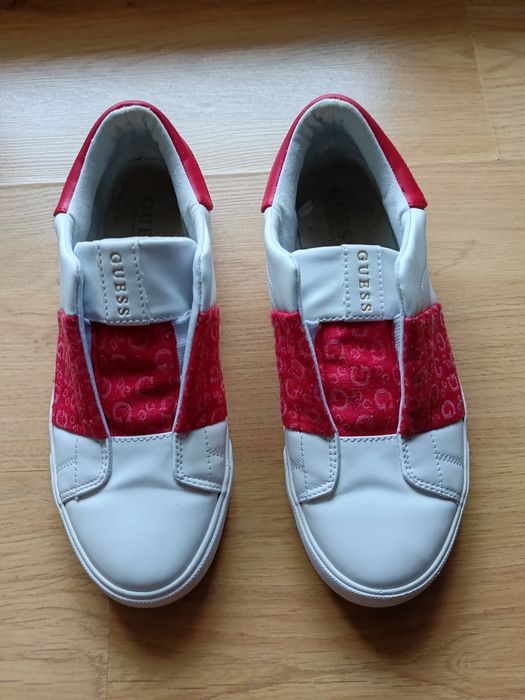 Buty damskie sportowe