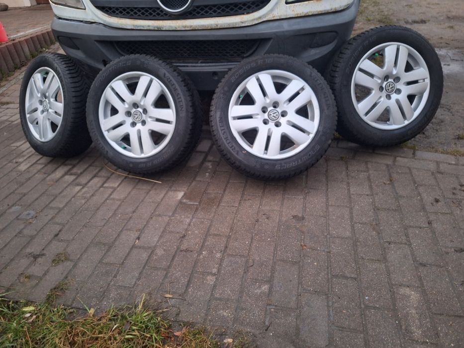 Alufelgi opony  zimowe koła Volkswagen 5x100