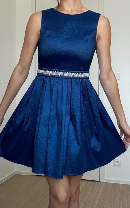 Piękna sukienka balowa krótka xl